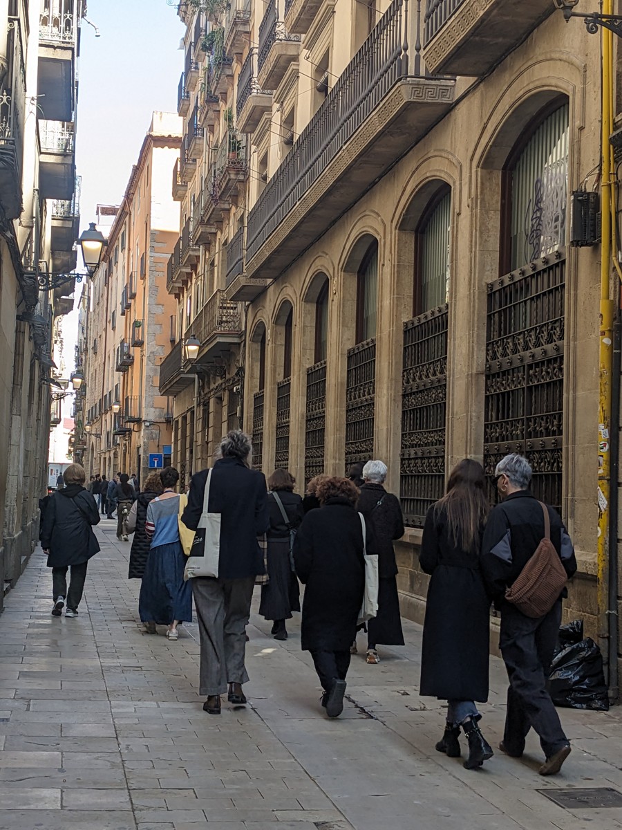 Weaving webs. Itinerary through Picasso's Barcelona and visit to the museum's Collection.