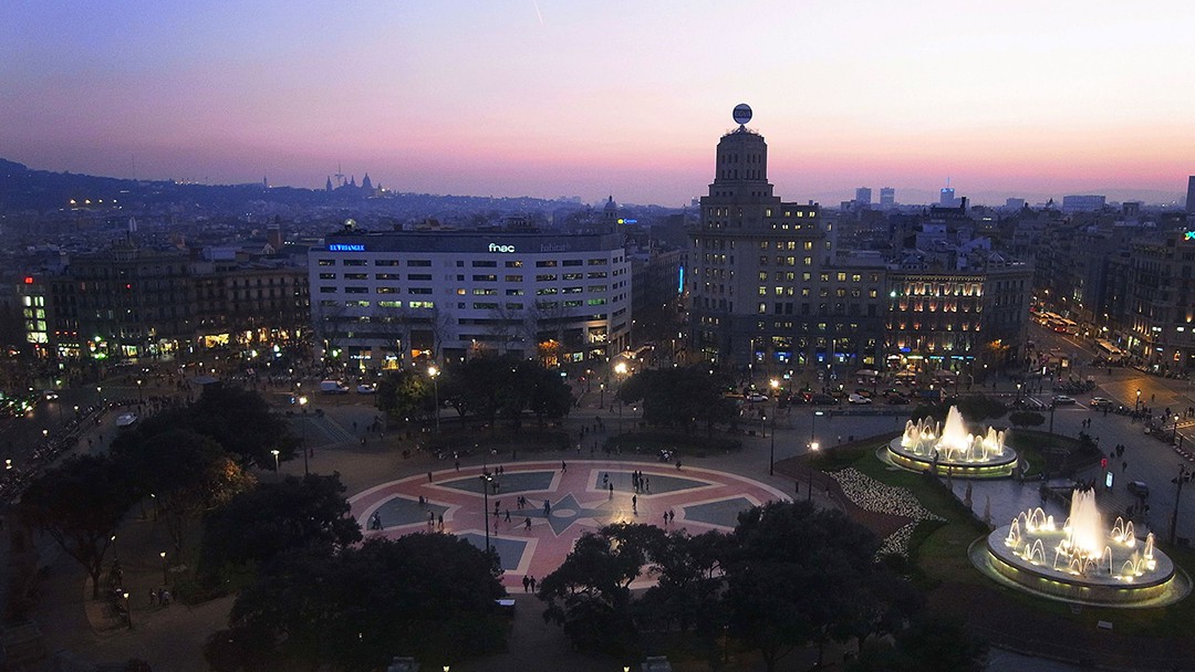 tourist information barcelona plaza catalunya