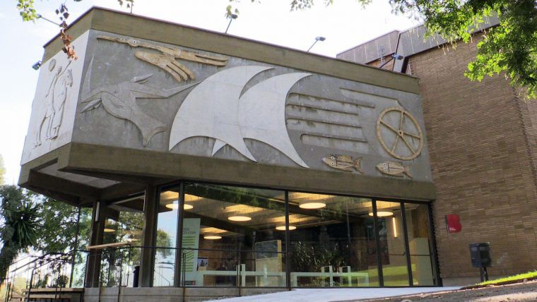 Visita + taller en família 'Jocs d’aquí, jocs d’arreu! JUGUEM?’