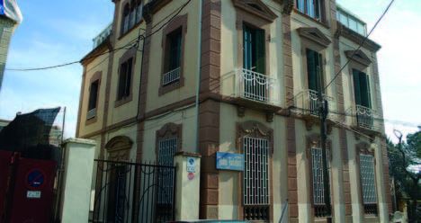 CASAL D'ESTIU DINOADVENTURES IN THE CITY - DINOCROCS BONANOVA - Dinocrocs Spain SL - De 3 a 11 anys - ESCOLA D'IDIOMES DINOCROCS (al l'escola John Talabot)