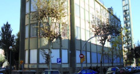 CASAL/CAMPUS ESPORTIU AE FS ARRELS - AE FS ARRELS - De 6 a 15 anys - ESCOLA ARRELS I PISTA ESPORTIVA TENNIS MERIDIANA