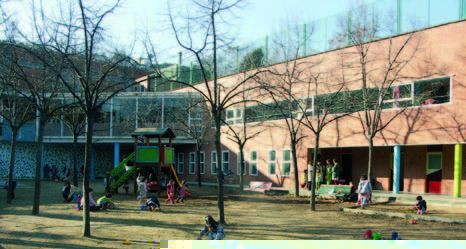 Patis escolars oberts al barri durant les vacances d'estiu - Escola Font d'en Fargas
