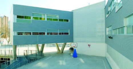 CASAL D'ESTIU CAÇADORS DE SOMRIURES - FP INFANTIL - ASSOCIACIÓ DIVERJOC FONT D'EN FARGAS - De 3 a 5 anys - ESCOLA FORT PIENC