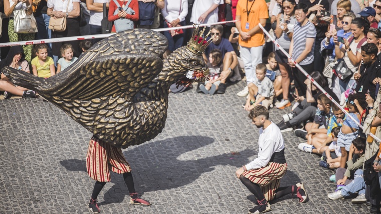 Bailes de la Àliga y los Gigantes de la Ciudad