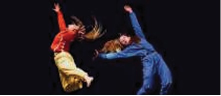 "Freefall for people with vertigo" show by Bragacadavra