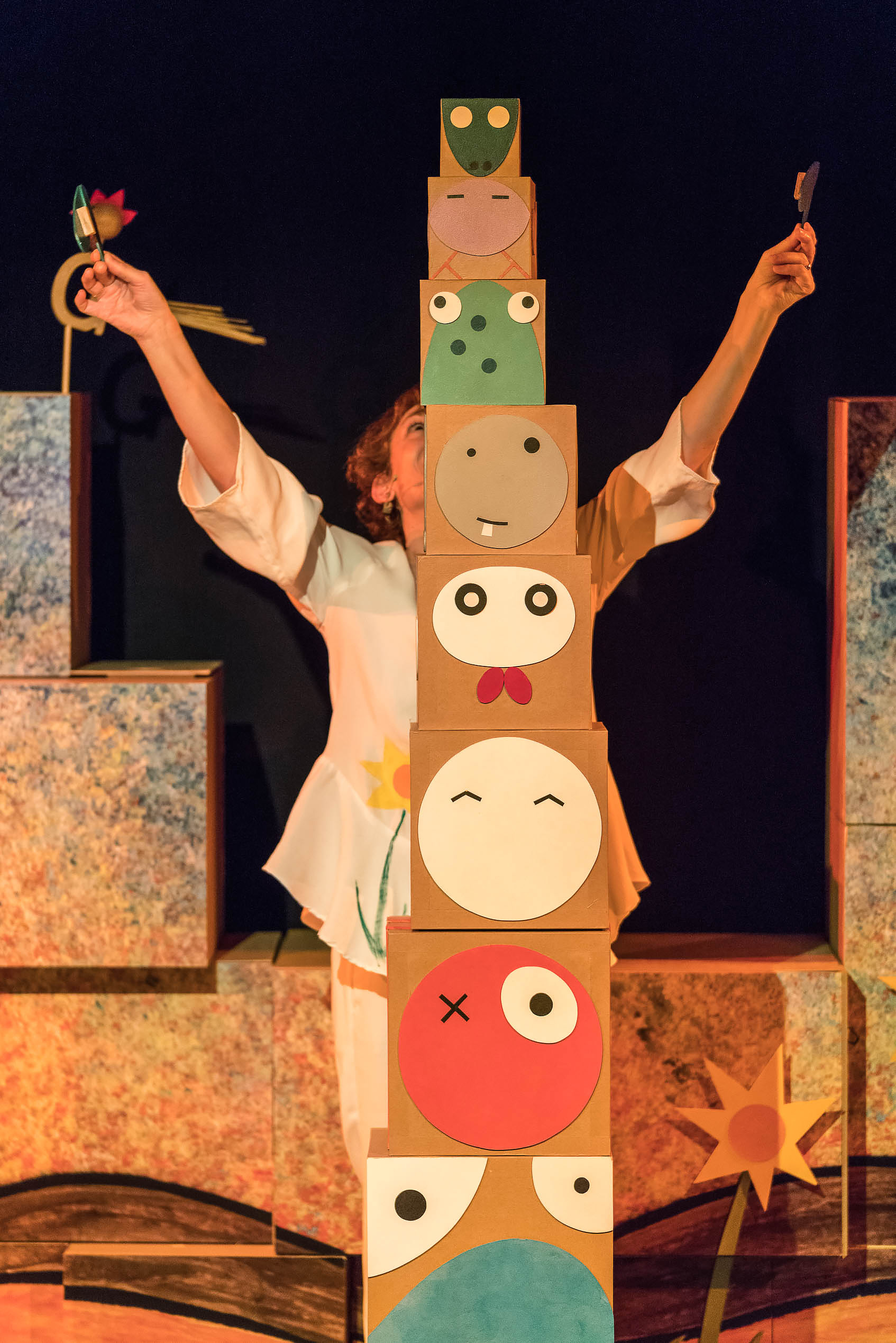 Titelles i música en viu ‘La Granja’ amb Teloncillo Teatro