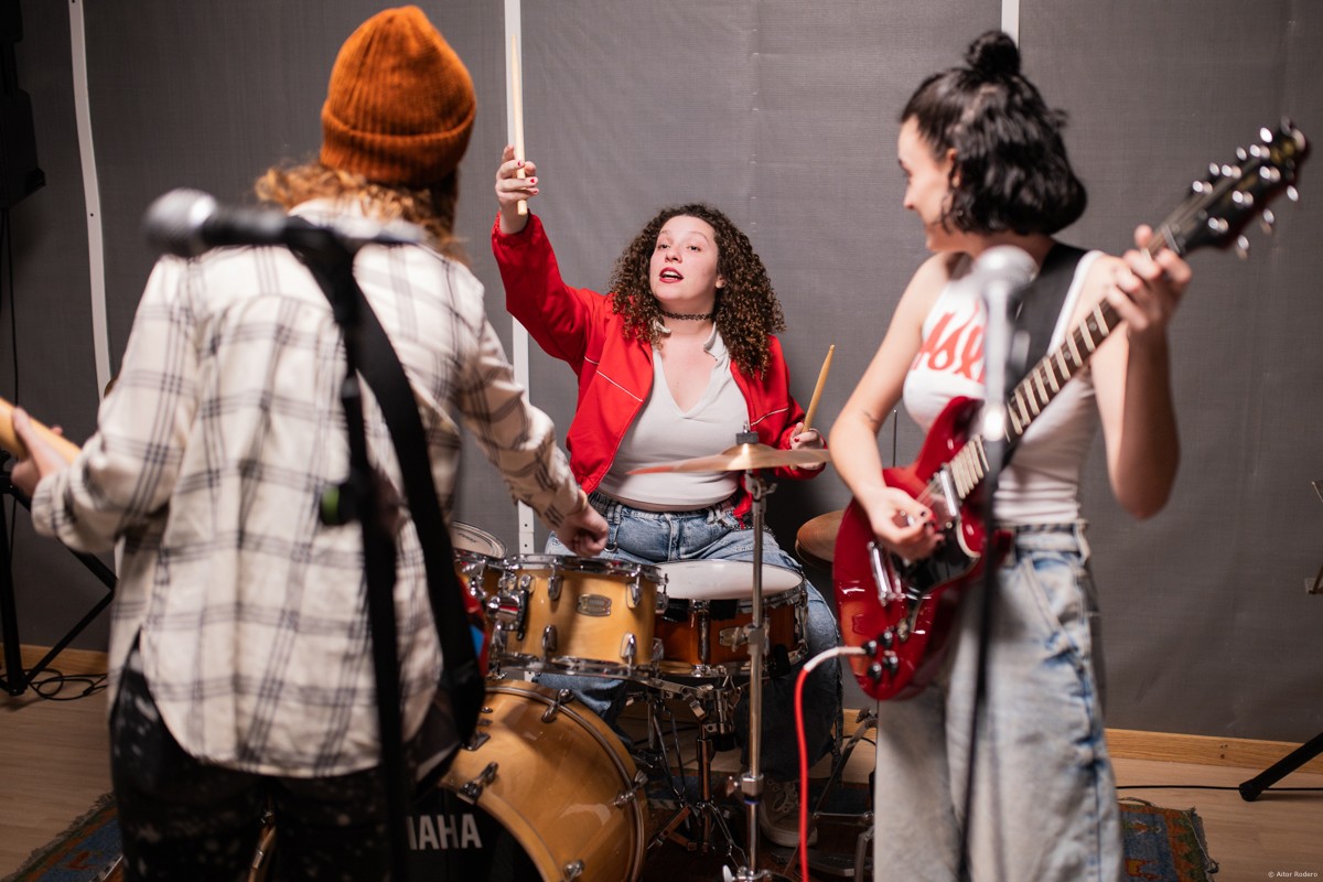 Teatre "Kathleen Hanna", a càrrec de La Frenètika