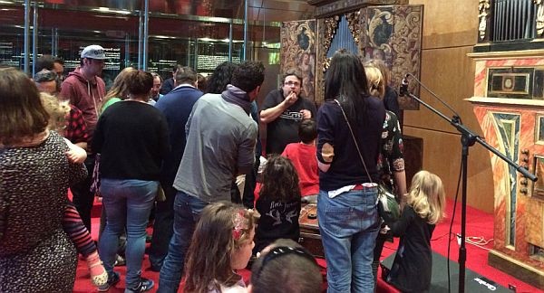 Espectacle 'Quotidiàfons, instruments de cada dia', a càrrec de Xavi Lozano