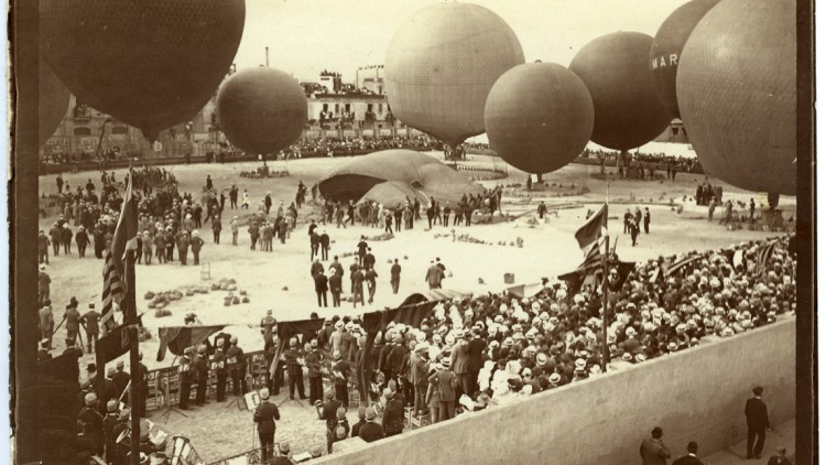Exposició 'Barcelona i el cel: globus, aeroplans i fotografia'