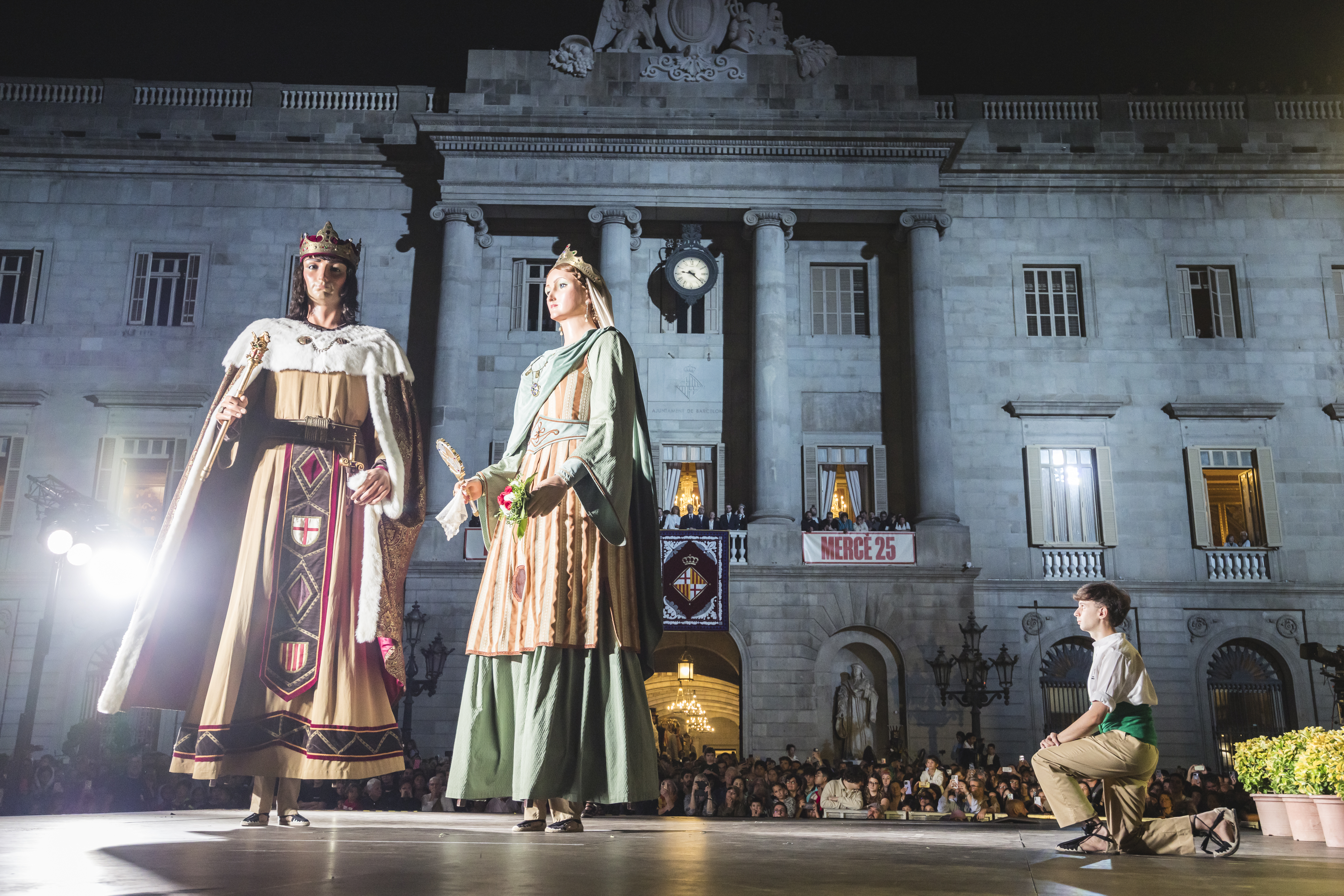 Seguici inaugural + Rolling Lantern Show i Toc d’Inici