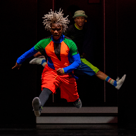 Espectacle " El mercat al Lliure - Dub" Coreografia Amalia Dianor Cie. Amalia Dianor