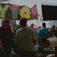 Espectacle "Free Party: A Folk History - ronni"