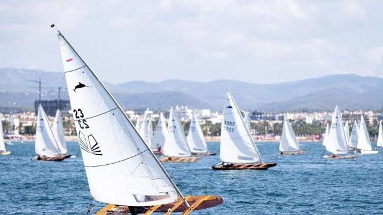 Imagen de Regata commemorativa del centenari del patí de vela en Passeig Marítim de la Barceloneta - Oriol Bohigas 2.
