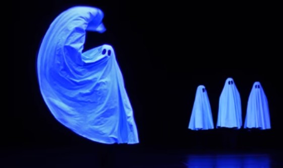 Espectacle familiar "PILLoWGRAPHIES", amb La BaZooKa