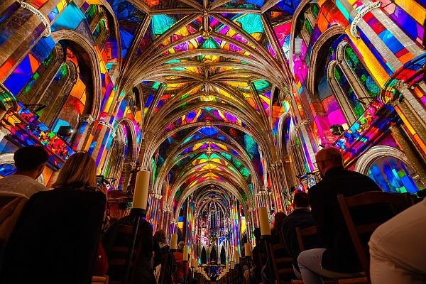 Espectacle immersiu "Luminiscence"