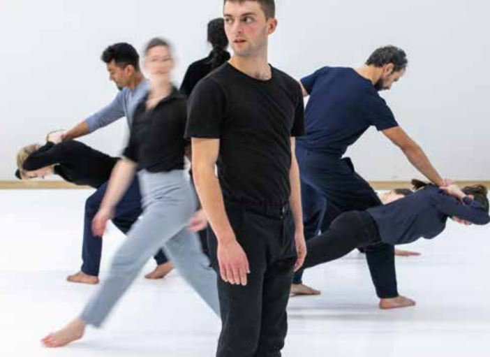 Espectacle "Natural Order of Things", a càrrec de GN|MC Guy Nader | Maria Campos