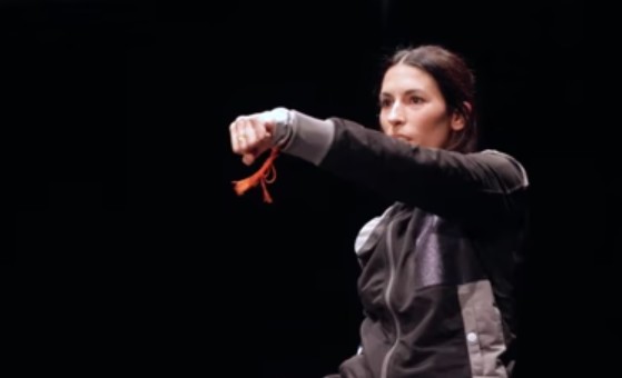 Espectacle "Smack! Waack, Punch!", amb Núria Guiu i Aina Lanas